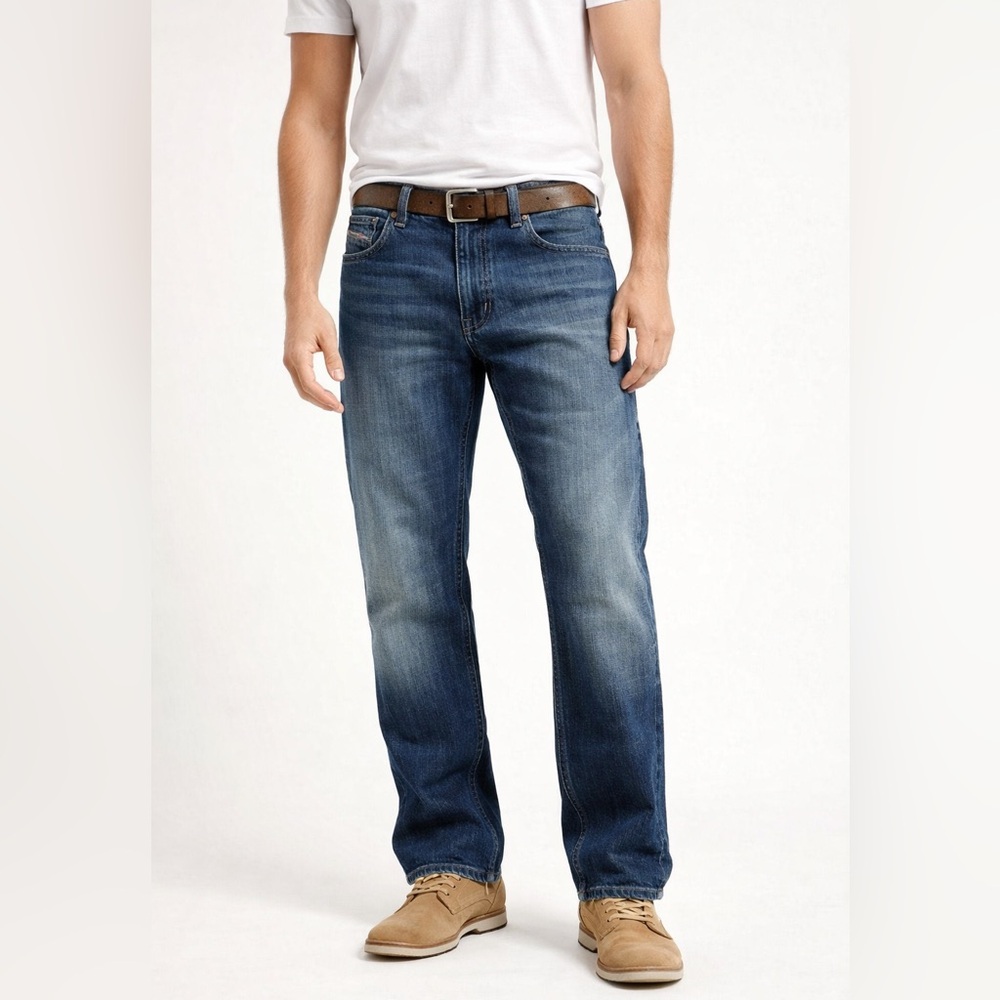 Diesel Levan wash 00E86 Men's Bootcut Jeans in Dark Blue Wash straight leg 34X34